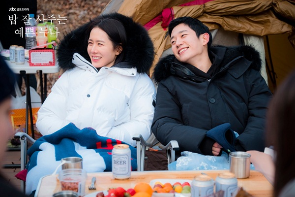 《漂亮姐姐》成今年上半年电视剧话题冠军